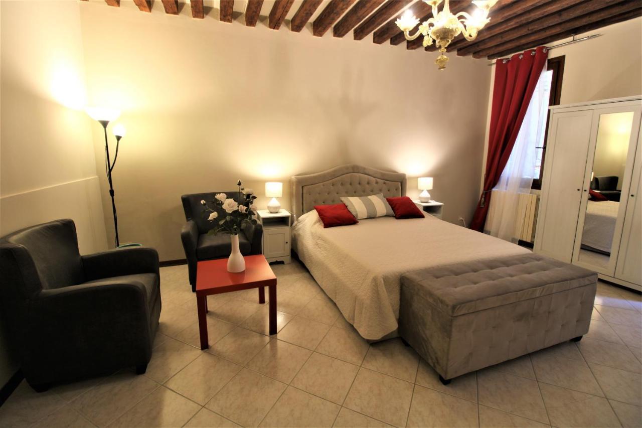 ונציה Central And Spacious Apartment מראה חיצוני תמונה